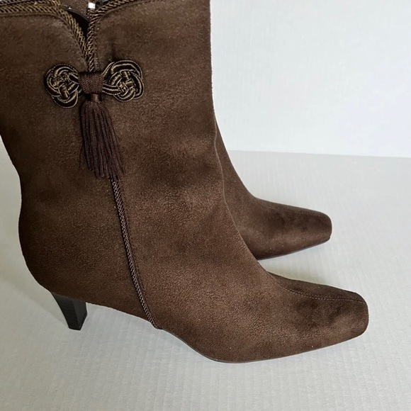 Brown Ankle Boots Studio Works size 8.5 - Picture 4 of 4
